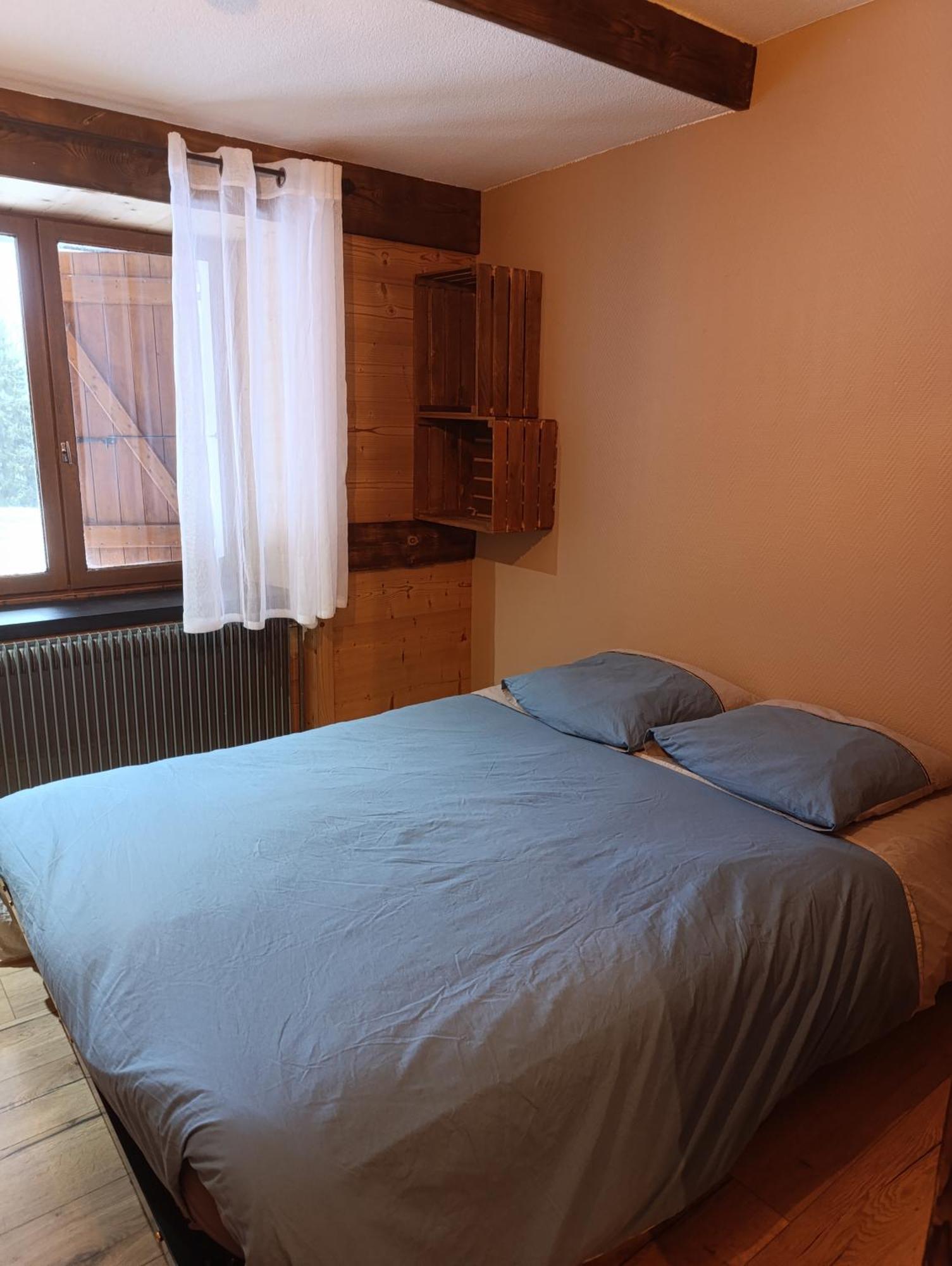 Chambre Les Etoiles De Bevy Septmoncel-Les-Molunes Room photo
